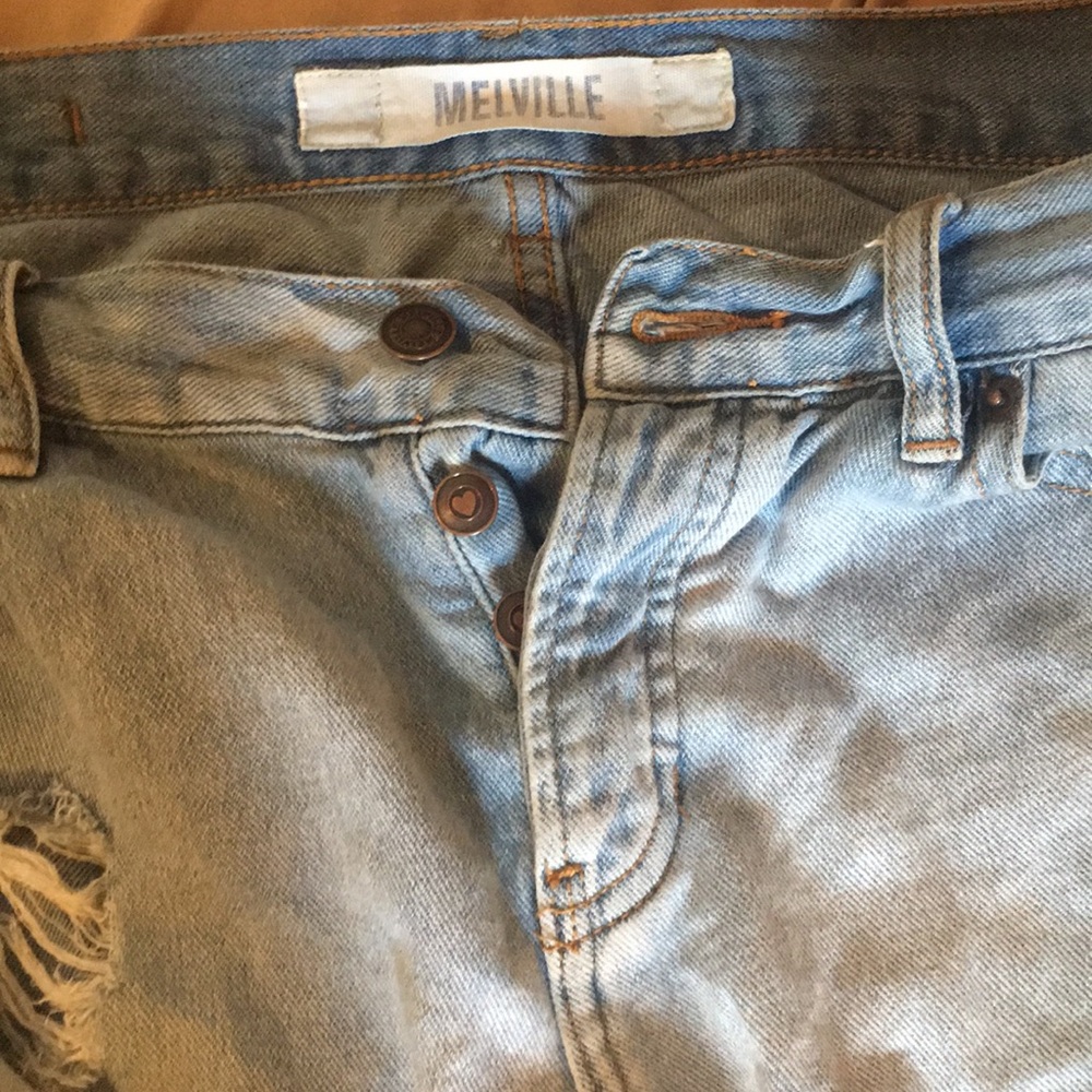 Brandy Melville ripped boyfriend jeans